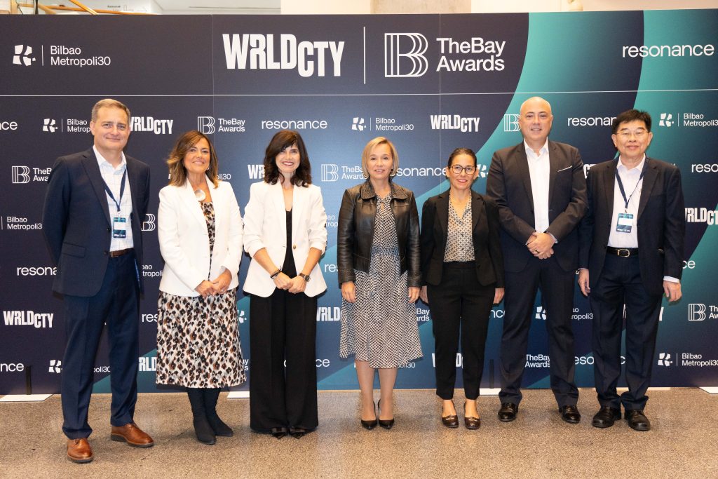 Congreso “WRLDCTY & The Bay Awards Summit” BM30